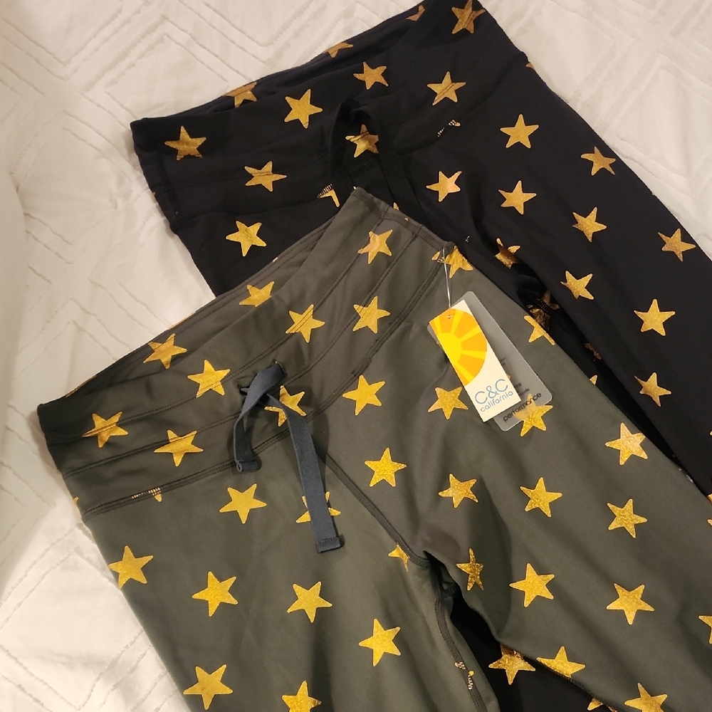 C&C California Black and Olive Star Leggings, 2 Sold Together